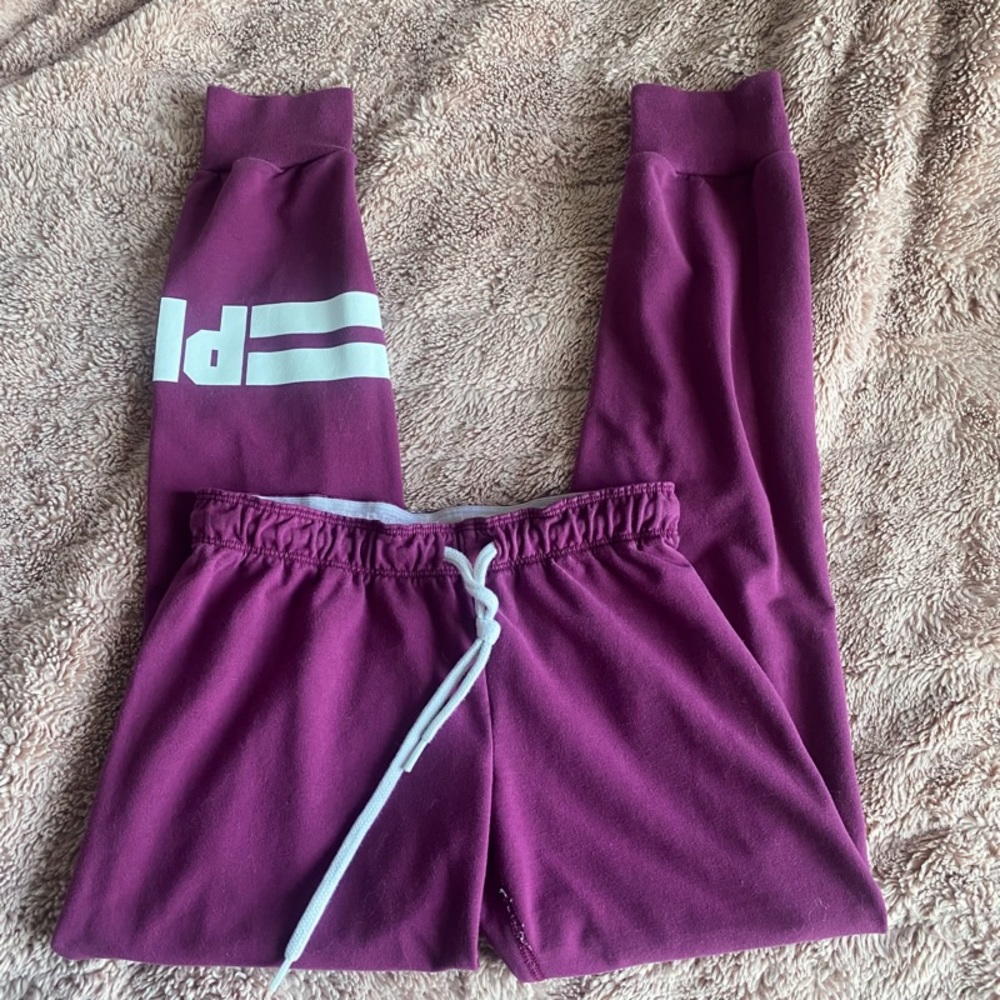 PINK Victoria’s Secret Skinny Sweatpants